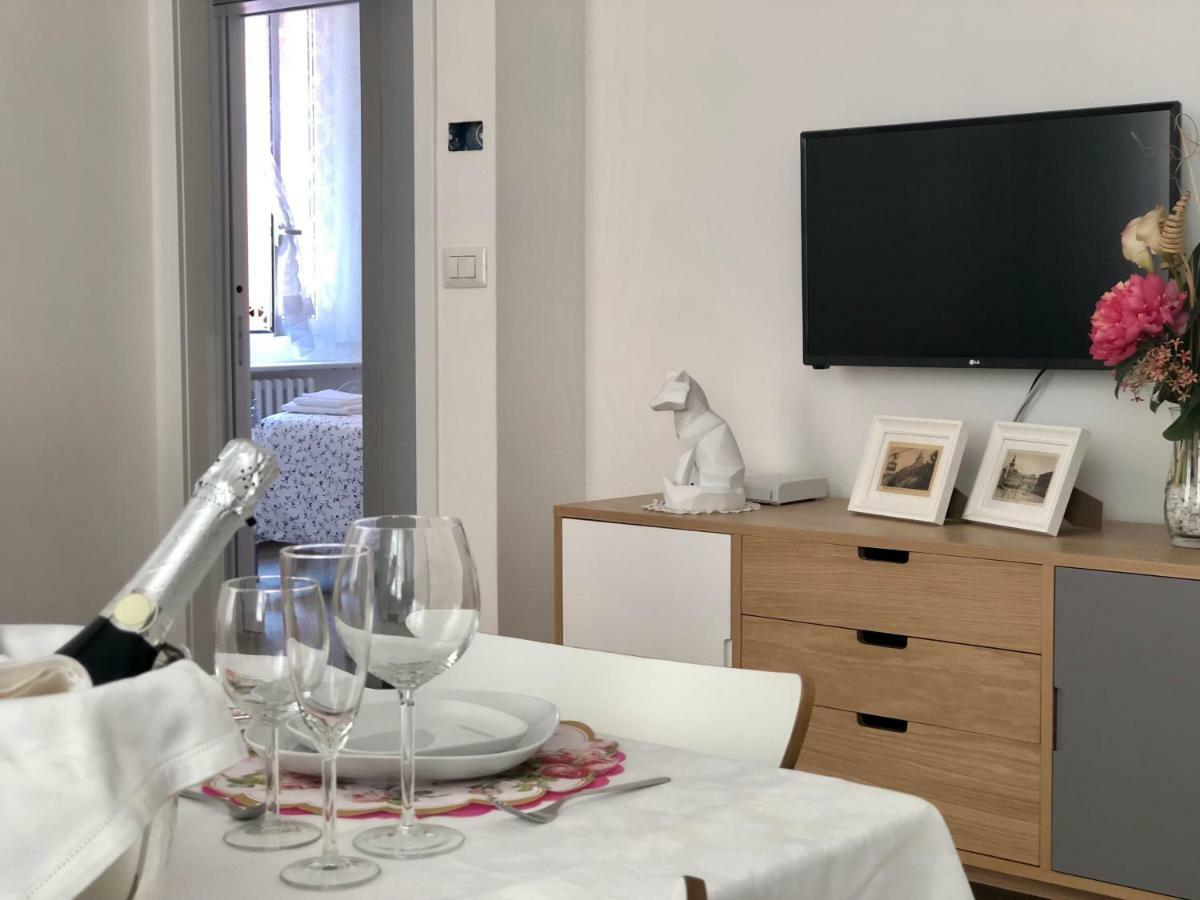 Temporary House De' Giudei Appartement Bologna