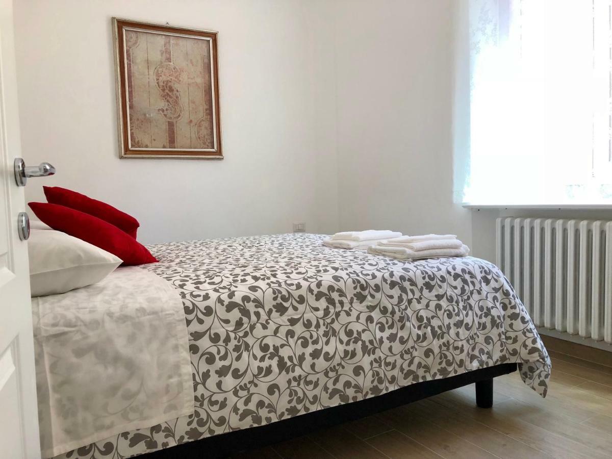 Temporary House De' Giudei Appartement